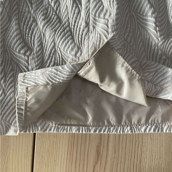 Calvin Klein ivory and Cream patterned Midi Dress Size 8 - Picture 5 of 5